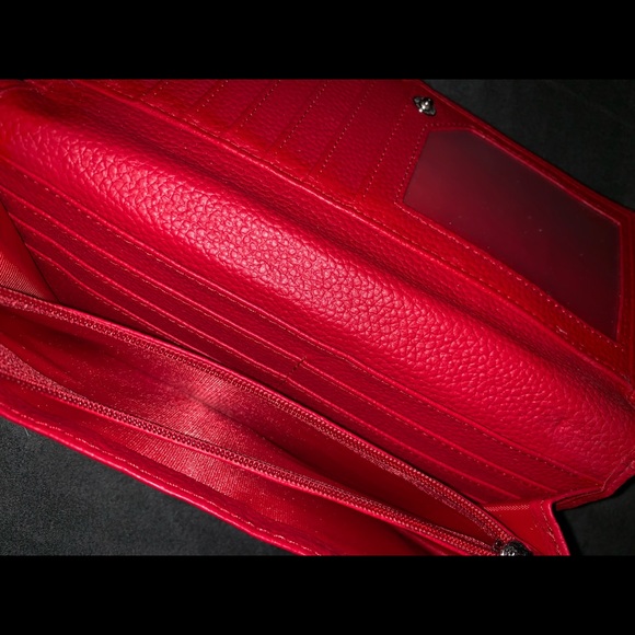 Wallet - Picture 3 of 5